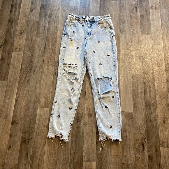 Material Girl Light Wash Butterfly Distressed Jeans Size 3 - Picture 1 of 8